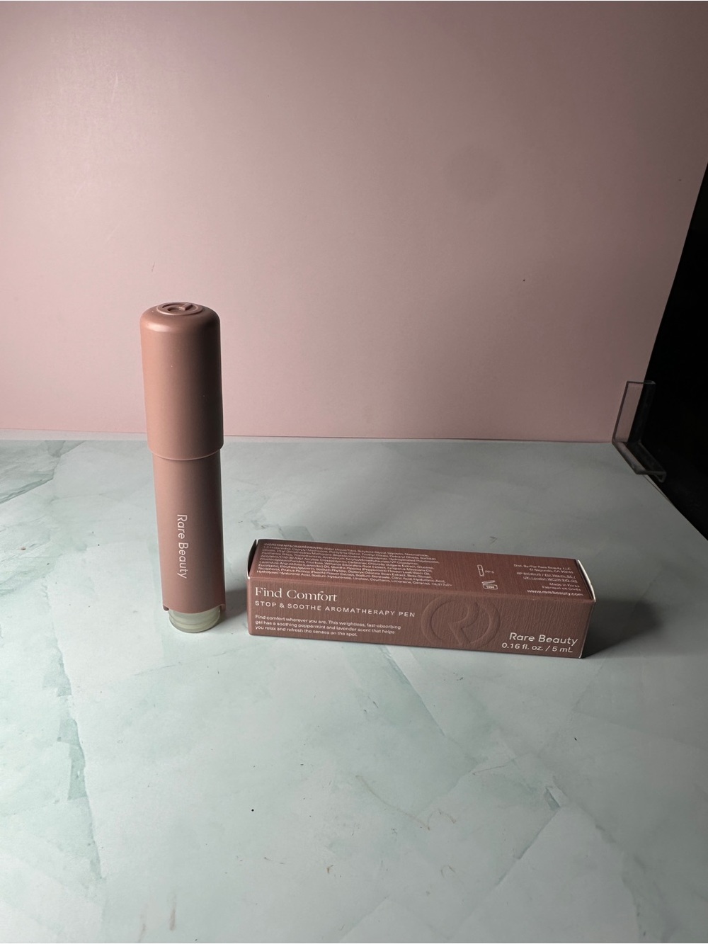 Rare Beauty Find Comfort Aromatherapy Pen - Mauve
